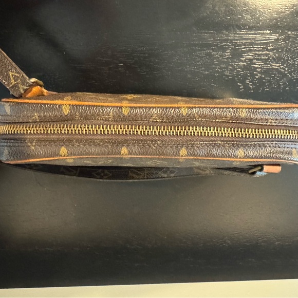 Louis Vuitton Marly Bandolier Shoulder Monogram Crossbody - Picture 4 of 5